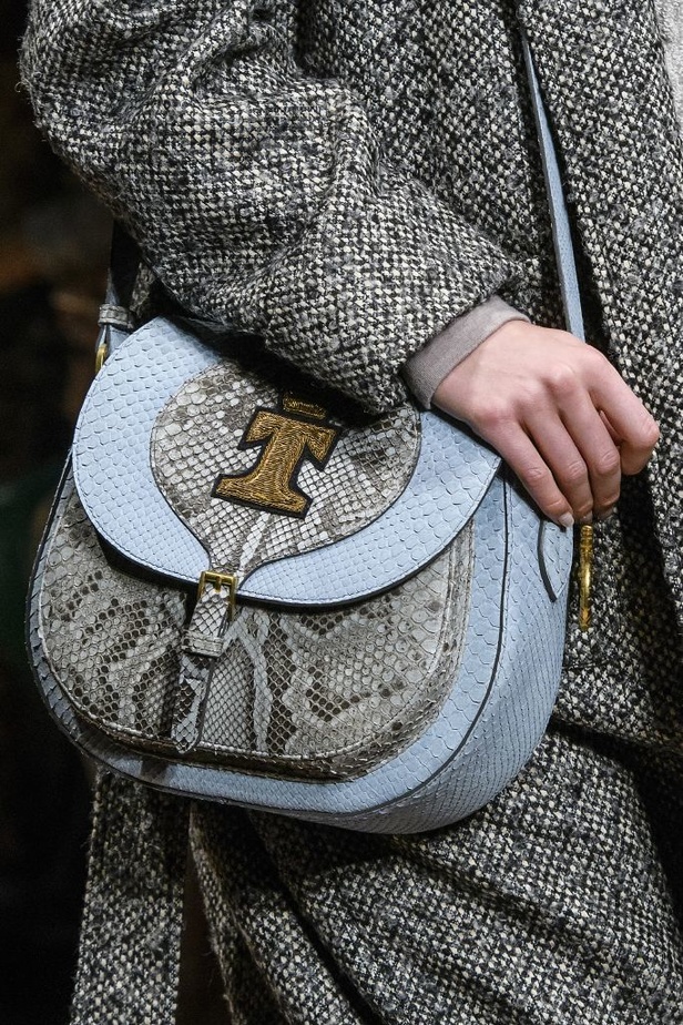 عرض أزياء Trussardi لخريف وشتاء ٢٠١٧!