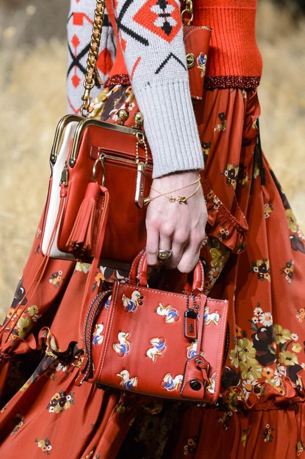 مجموعة Coach 1941  للأزياء الجاهزة  لخريف وشتاء ٢٠١٧ !