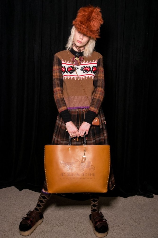 مجموعة Coach 1941  للأزياء الجاهزة  لخريف وشتاء ٢٠١٧ !