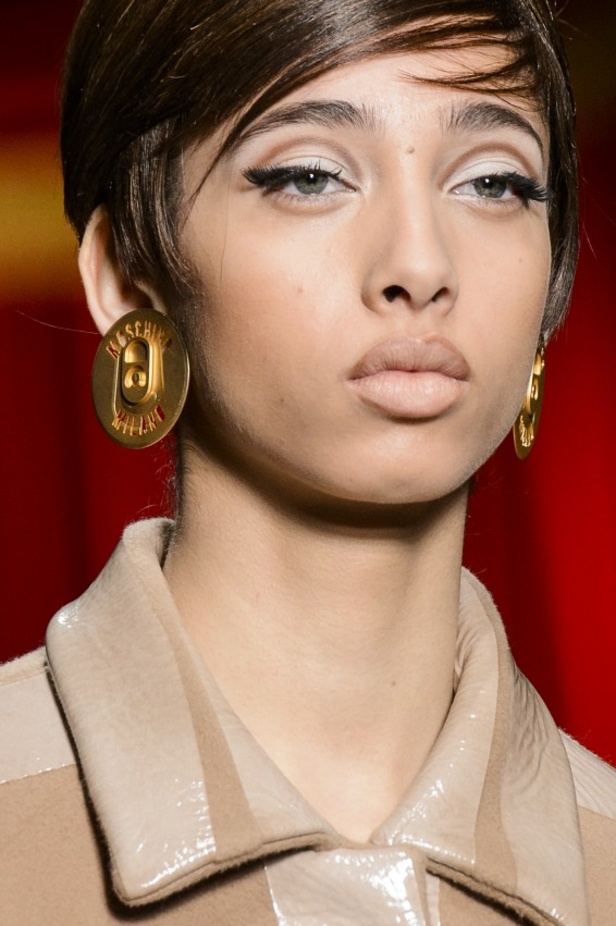 مجموعة "موسكينو" لموسم خريف وشتاء 2017-2018