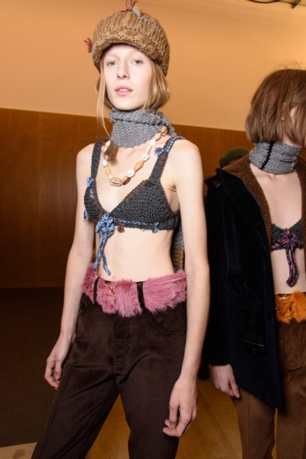 عرض أزياء Prada لخريف ٢٠١٧ !