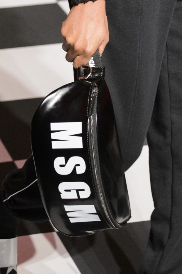 عرض أزياء Msgm لخريف وشتاء 2017