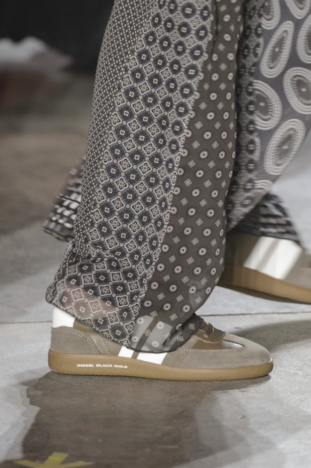 عرض أزياء ديزل بلاك غولد لموسم خريف وشتاء 2017‏