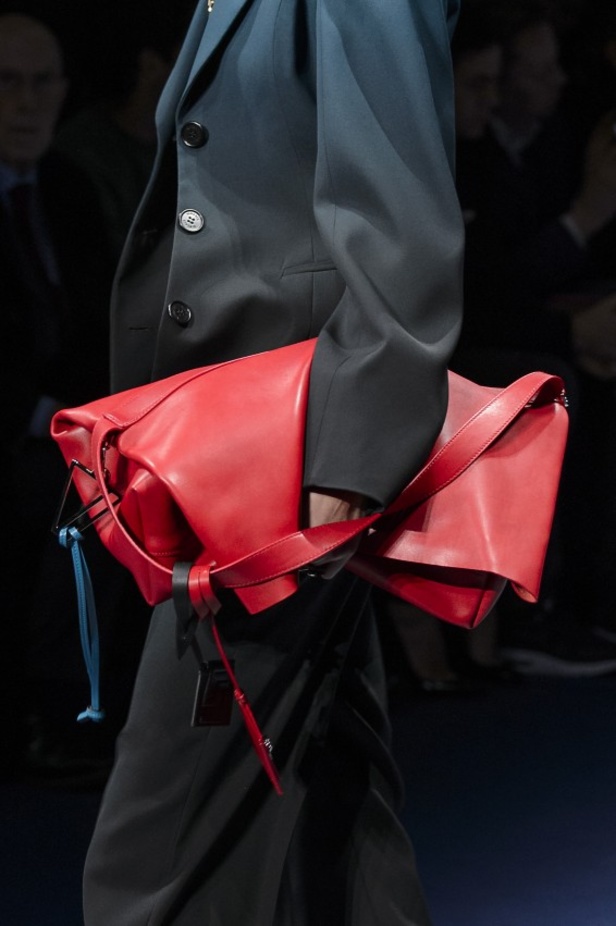 مجموعة "فيرساتشي" لموسم خريف وشتاء 2017-2018