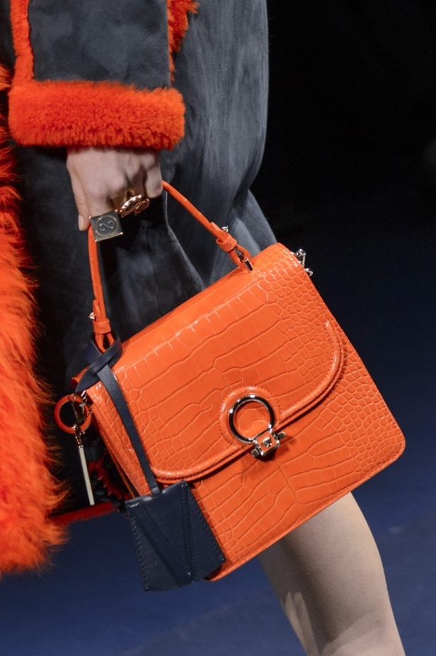 مجموعة "فيرساتشي" لموسم خريف وشتاء 2017-2018