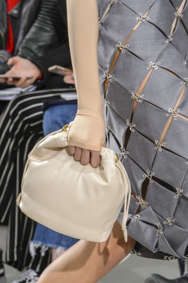 مجموعة باكو رابان Paco Rabanne لخريف وشتاء 2017