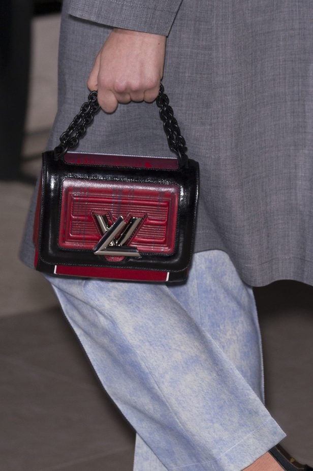 مجموعةلوي فيتون Louis Vuittonلخريف وشتاء 2017