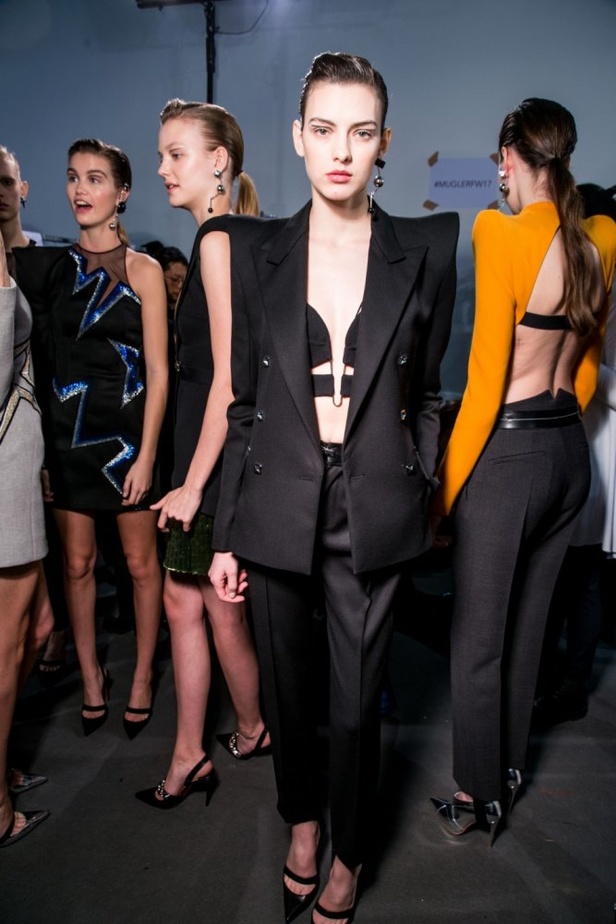 عرض أزياء موغلر لموسم خريف وشتاء 2017