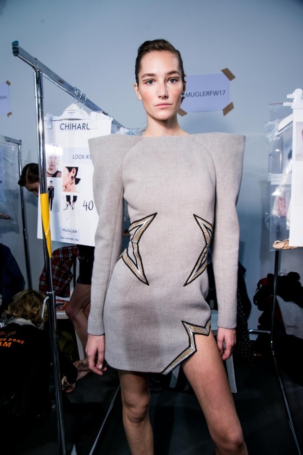 عرض أزياء موغلر لموسم خريف وشتاء 2017