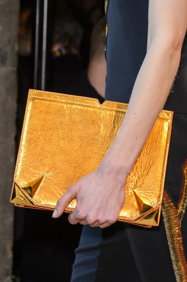 عرض أزياء موغلر لموسم خريف وشتاء 2017