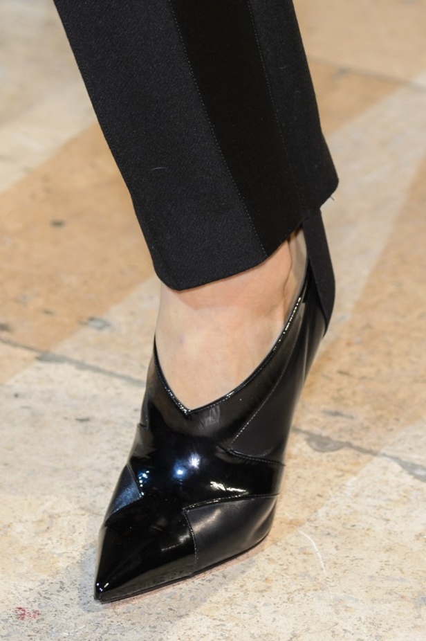 عرض أزياء موغلر لموسم خريف وشتاء 2017