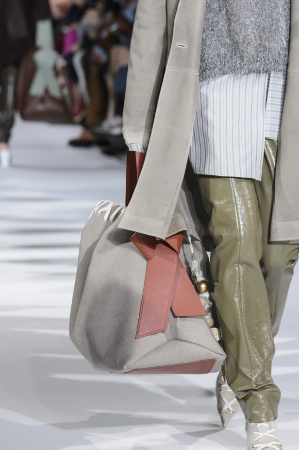 مجموعةAcne Studios  لخريف وشتاء 2017