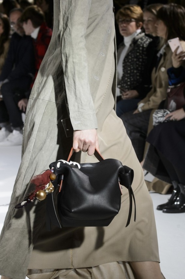 مجموعةAcne Studios  لخريف وشتاء 2017