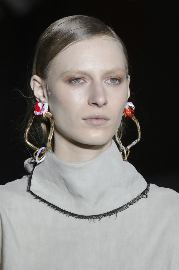 مجموعةAcne Studios  لخريف وشتاء 2017