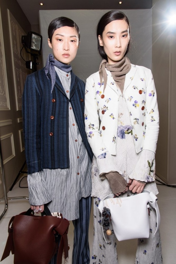 مجموعةAcne Studios  لخريف وشتاء 2017