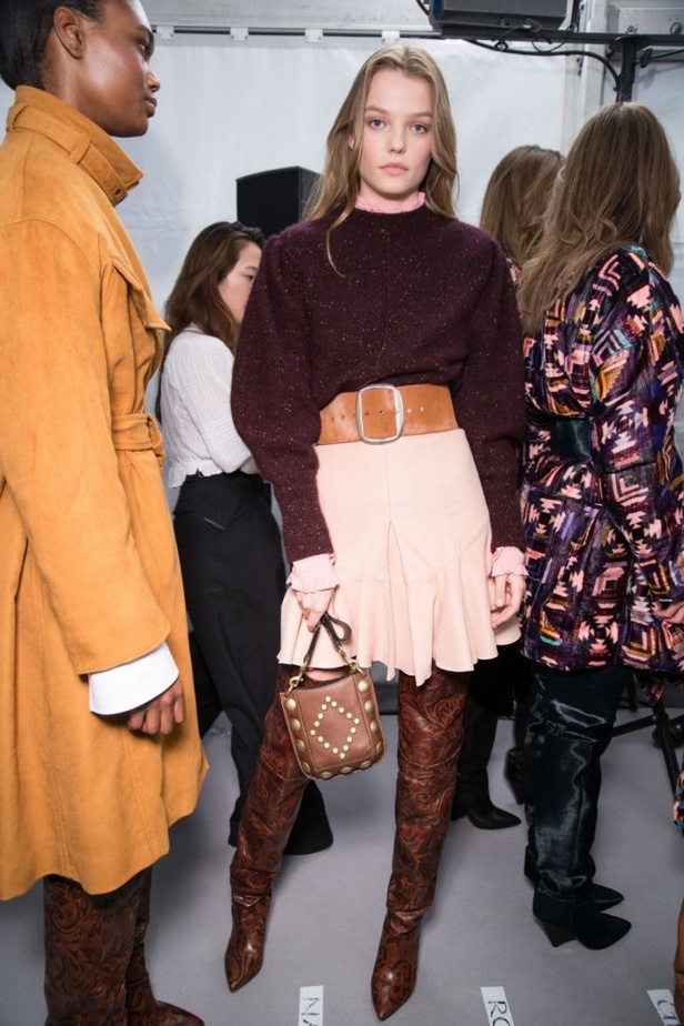 عرض أزياء إيزابيل ماران لخريف وشتاء 2017