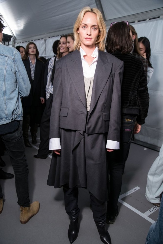 عرض أزياء إيزابيل ماران لخريف وشتاء 2017