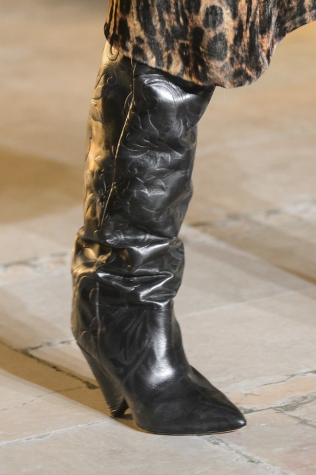 عرض أزياء إيزابيل ماران لخريف وشتاء 2017