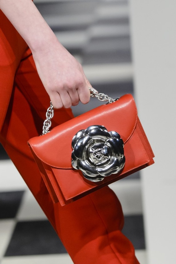 مجموعة اوسكار دي لارنتا لخريف 2017