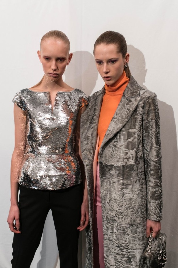 مجموعة اوسكار دي لارنتا لخريف 2017