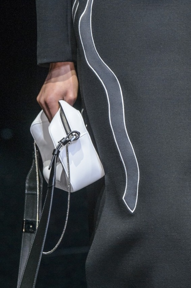 مجموعة امبريو أرماني للألبسة الجاهزة لخريف و شتاء 2017