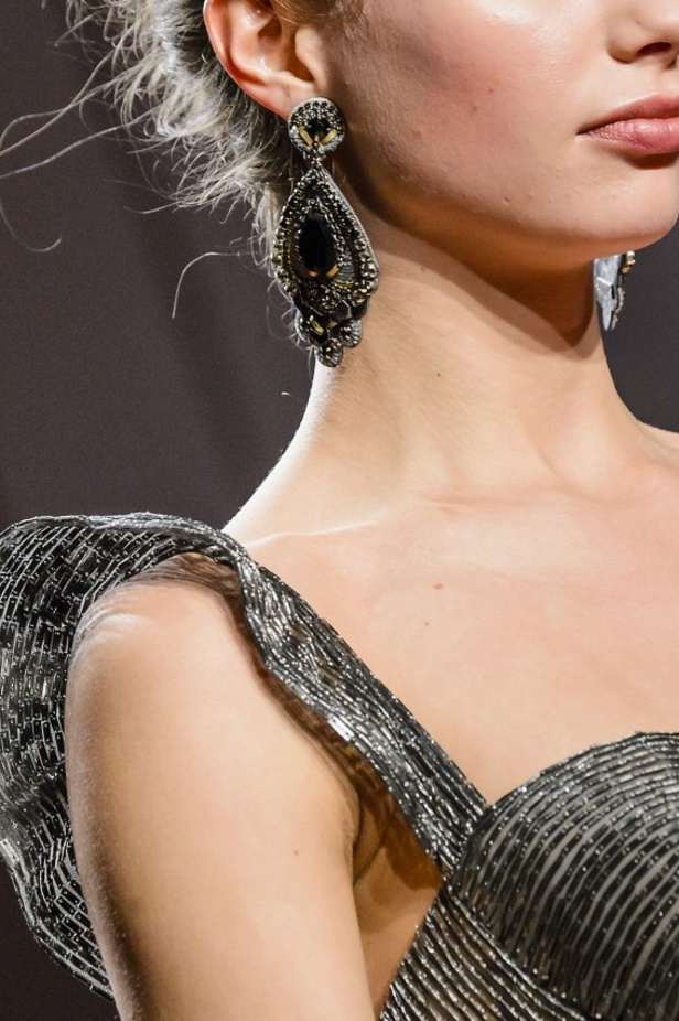 عرض أزياء نعيم خان لخريف وشتاء 2017