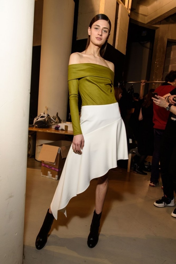 مجموعة Guy Laroche الكلاسيكية لخريف وشتاء 2017