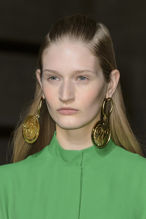 مجموعة EMILIA WICKSTEAD لموسم خريف وشتاء 2017