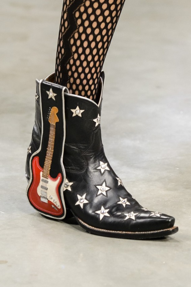 مجموعة هاوس أوف هولاند للألبسة الجاهزة لخريف و شتاء 2017