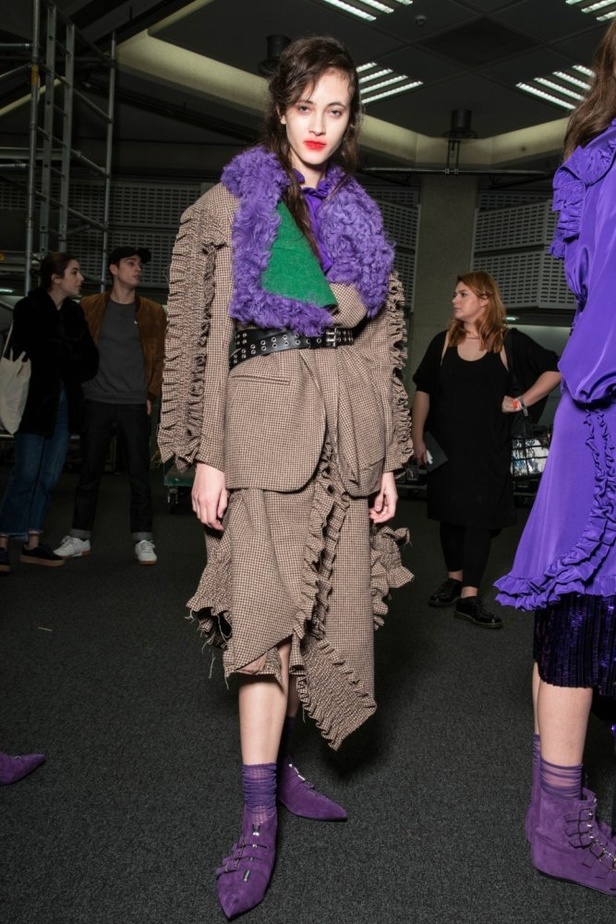 عرض أزياء برين لموسم خريف وشتاء 2017