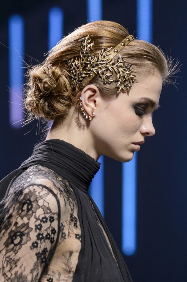 مجموعة إيلي صعب لخريف وشتاء 2017