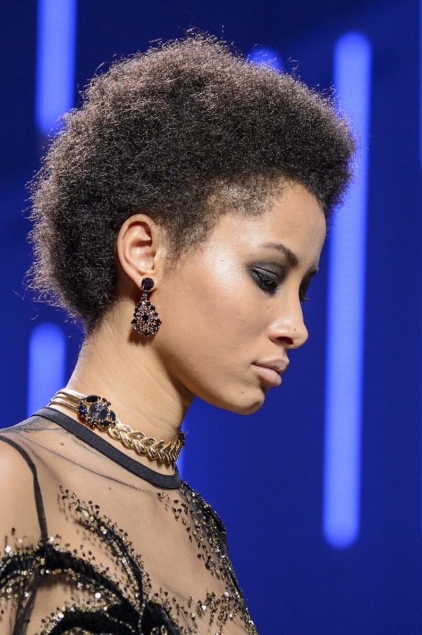 مجموعة إيلي صعب لخريف وشتاء 2017