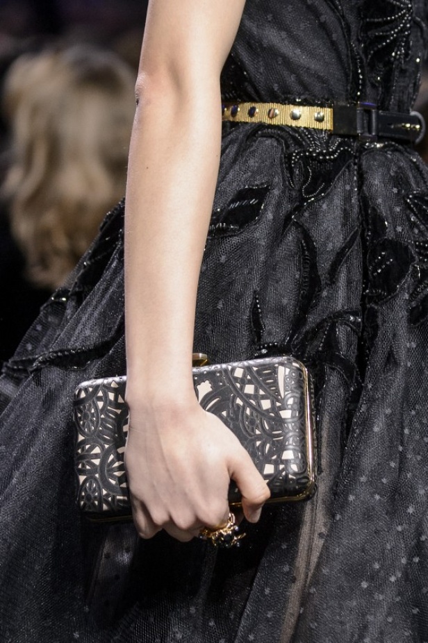 مجموعة إيلي صعب لخريف وشتاء 2017