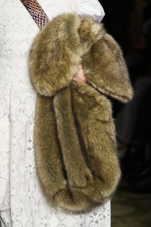 مجموعة سيمون روشا لخريف وشتاء 2017