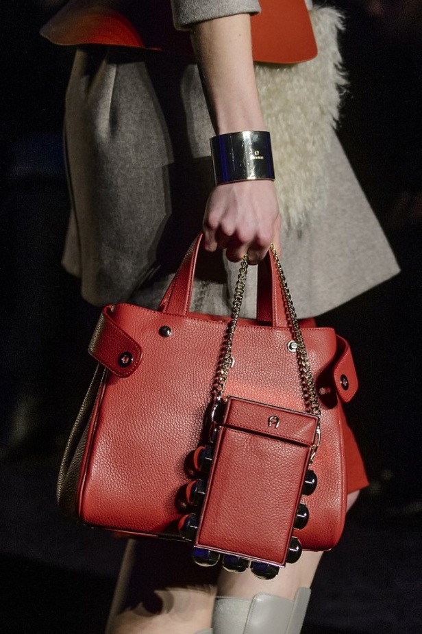 عرض أزياء Aigner لخريف وشتاء 2017