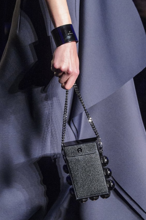 عرض أزياء Aigner لخريف وشتاء 2017