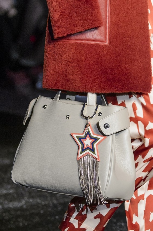 عرض أزياء Aigner لخريف وشتاء 2017