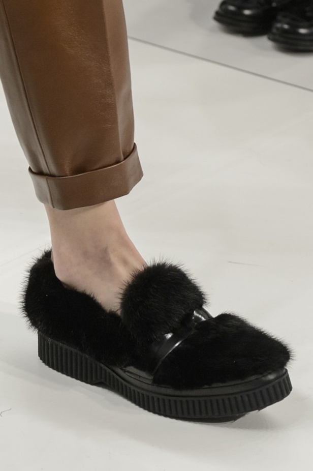  عرض أزياء “تودز” Tod’s لخريف وشتاء ٢٠١٧ !