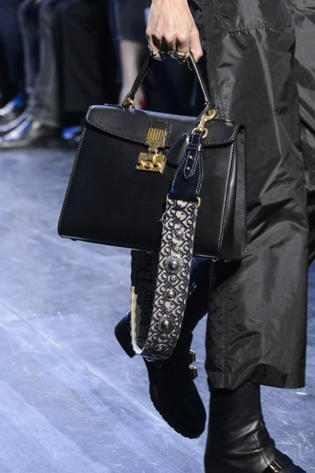 مجموعة كريستيان ديور للألبسة الجاهزة لخريف و شتاء 2017