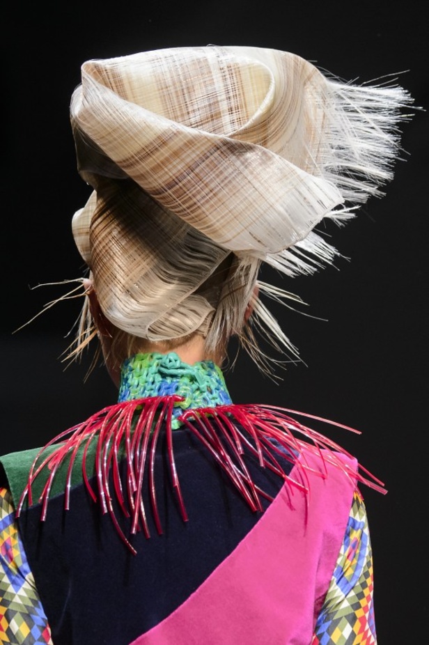 عرض أزياء Manish Arora لخريف وشتاء 2017