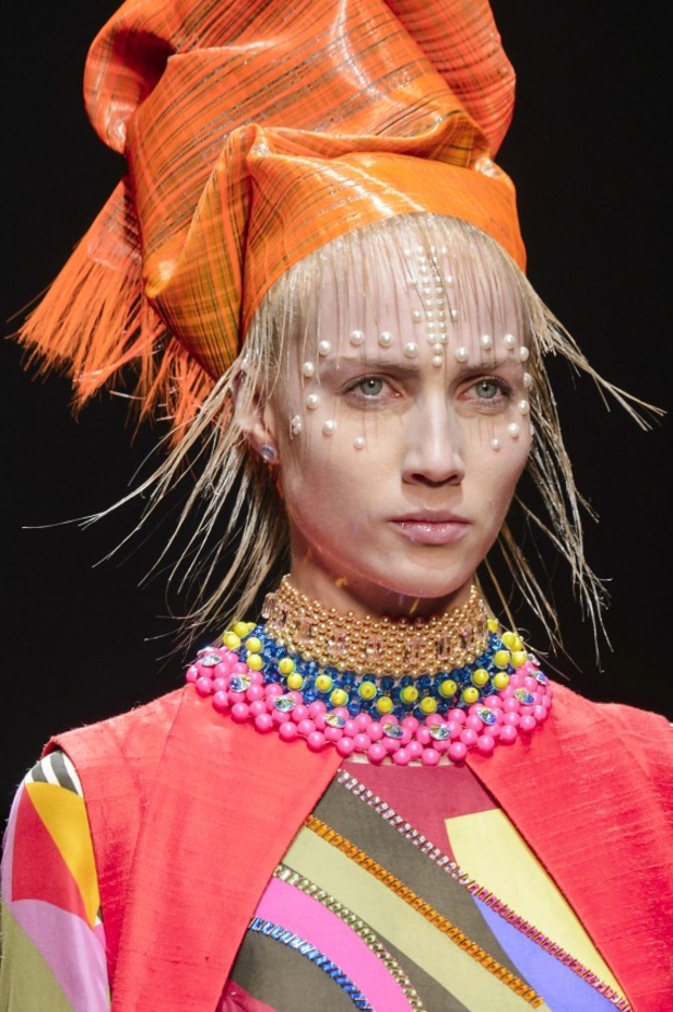 عرض أزياء Manish Arora لخريف وشتاء 2017