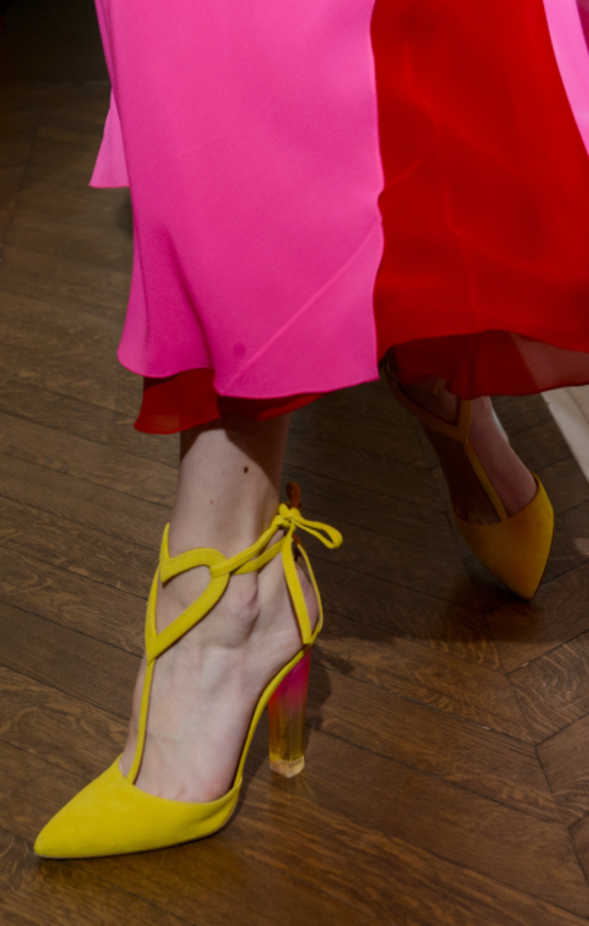 مجموعة الألبسة الراقية من شياباريلي لربيع 2017