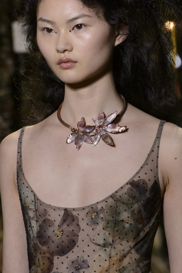 مجموعة الأزياء الفاخرة لدار ديور لموسم ربيع 2017