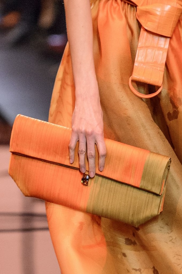 مجموعة أرماني بريفيه للأزياء الراقية لربيع و صيف 2017