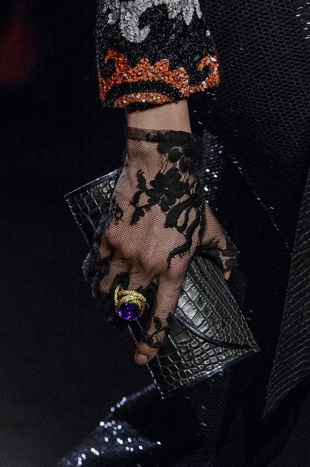 مجموعة أرماني بريفيه للأزياء الراقية لربيع و صيف 2017