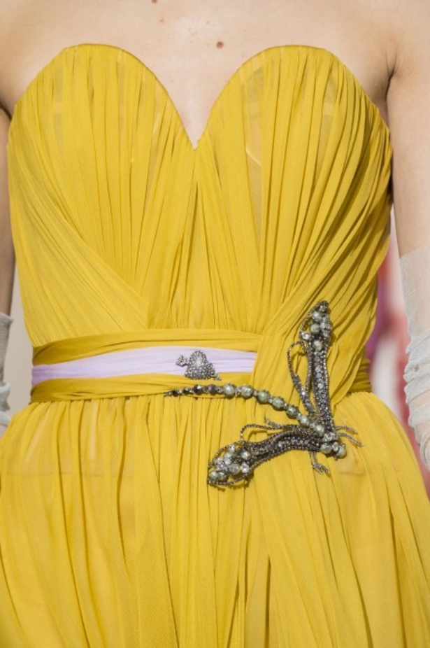 عرض Schiaparelli للأزياء الراقية لخريف وشتاء ٢٠١٨ !