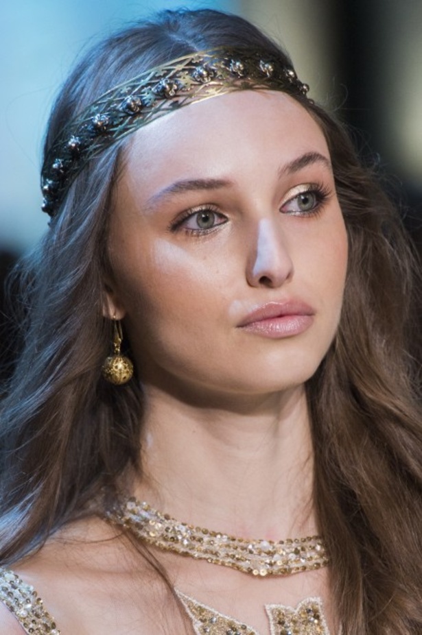 مجموعة ايلي صعب الملكية ضمن أسبوع الموضة في باريس 