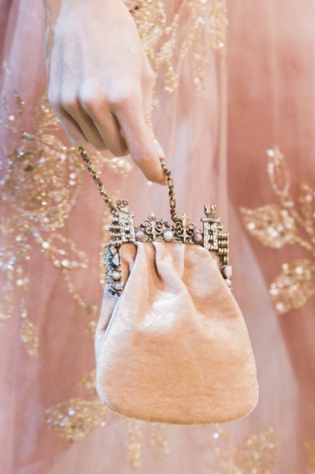 مجموعة ايلي صعب الملكية ضمن أسبوع الموضة في باريس 