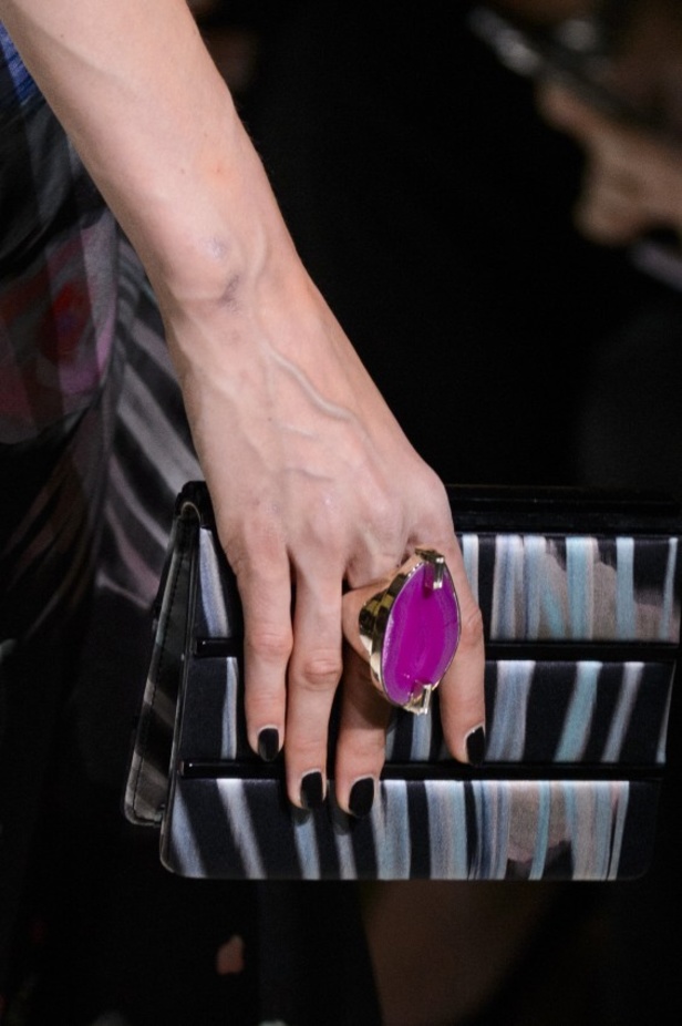 مجموعة Giorgio Armani Prive للأزياء الراقية لشتاء 2018 !