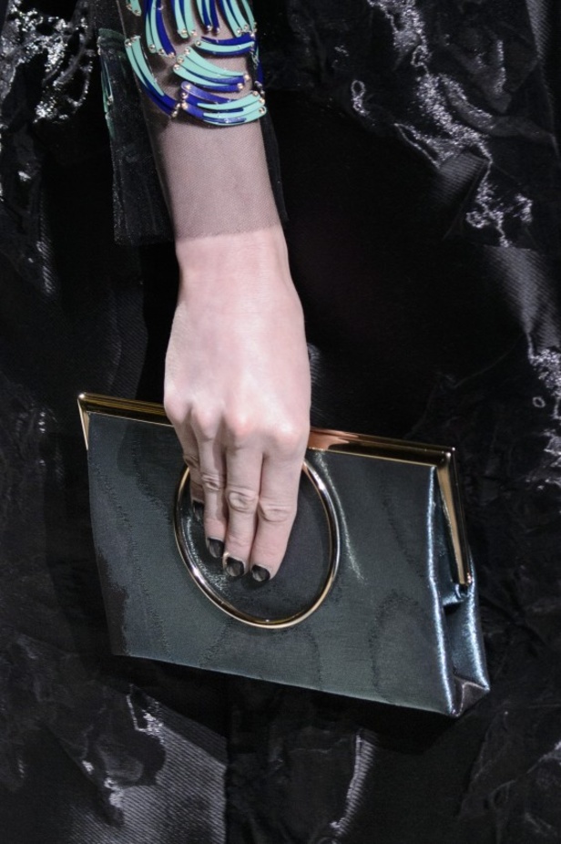 مجموعة Giorgio Armani Prive للأزياء الراقية لشتاء 2018 !